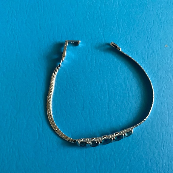 Blue Sapphire Bracelet - Picture 2 of 7